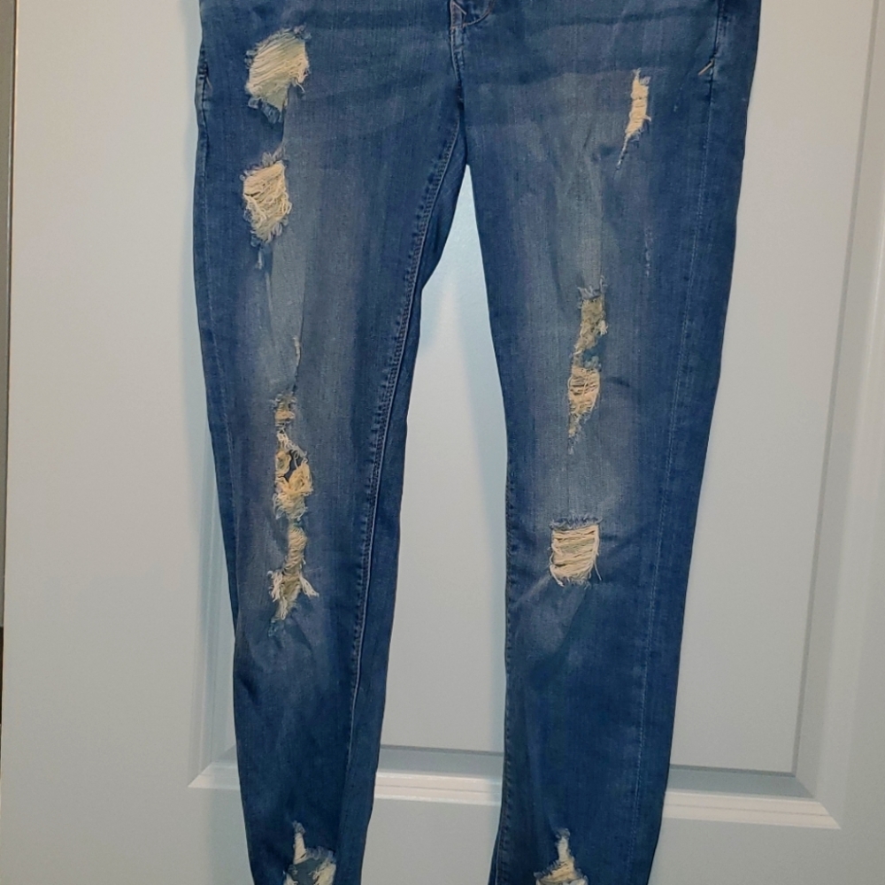 Express Distressed Jeans